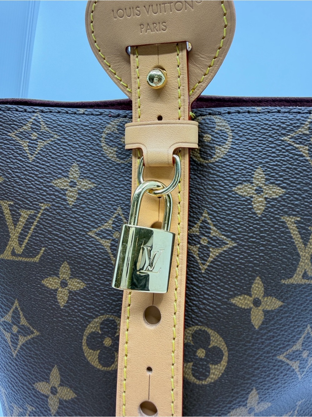 Louis Vuitton All In BB- Monogram - Picture 3 of 16